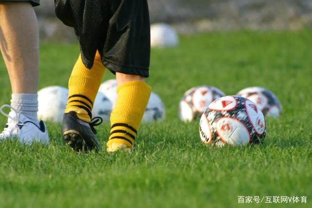 媒体人：3局2胜的系列赛输掉主场伤害很大 考验卫冕冠军时候到了